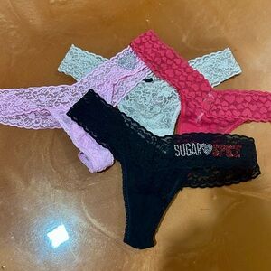 💜BOGO FREE💜Victoria’s Secret panty bundle